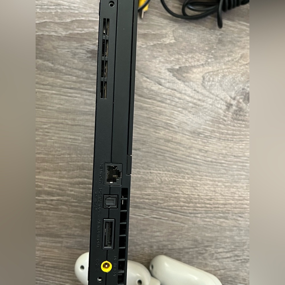 PS2 Console - Picture 10 of 10